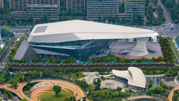 利鸿网 聚链265家重点配套企业，青羊擦亮“全国最大航空产业核心集聚区”名片｜“园”满青羊①